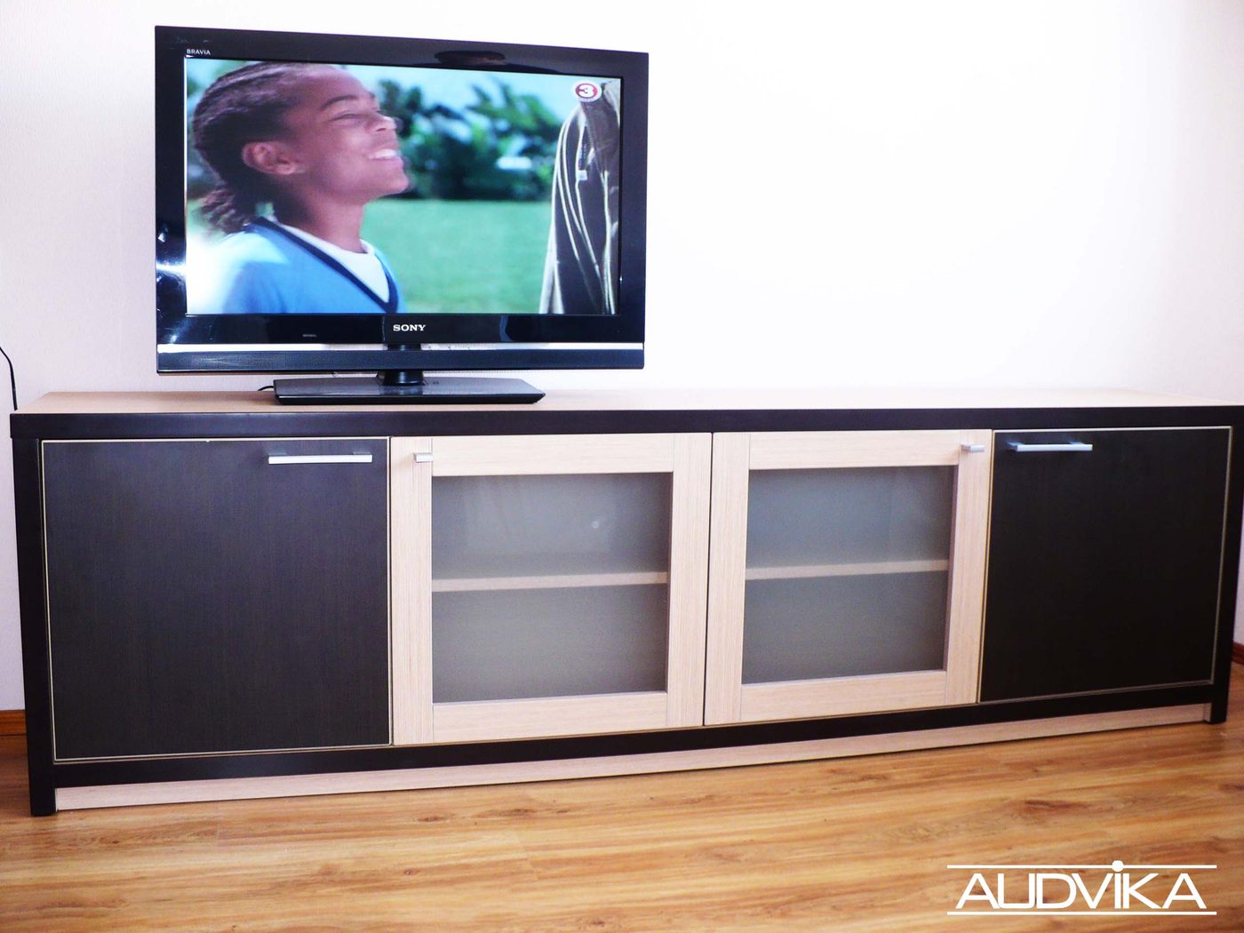 TV spintelė